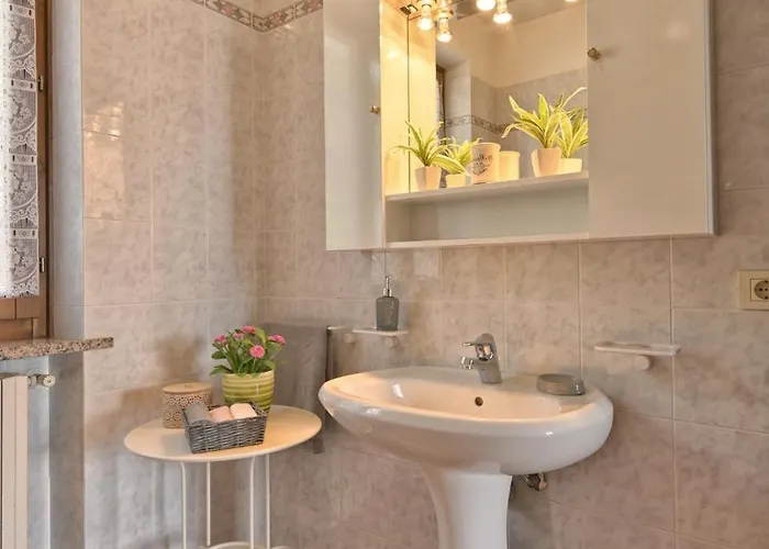 Angelica 5 - Theater Appartement Tignale